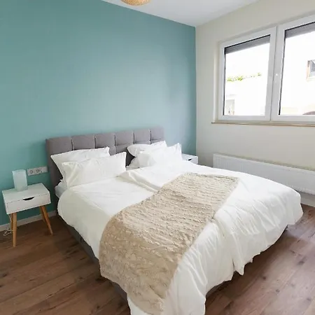 Mosellolodge, Juwel Mit Großer Dachterrasse, Ausstattung, Waschmaschine, Netflix Ferienhaus *