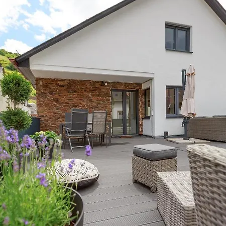 Mosellolodge, Juwel Mit Großer Dachterrasse, Ausstattung, Waschmaschine, Netflix Ferienhaus