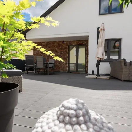 Mosellolodge, Juwel Mit Großer Dachterrasse, Ausstattung, Waschmaschine, Netflix Ferienhaus