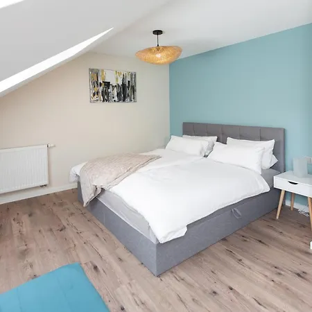 Mosellolodge - Luxus-ferienhaus Bis 16 Personen - Dachterrasse - Netflix - Waschmaschine Holiday home Senheim