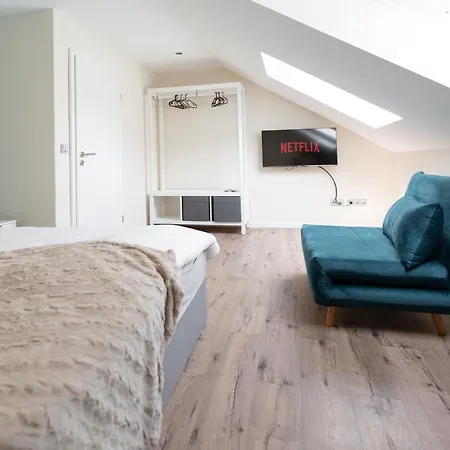 Mosellolodge - Luxus-ferienhaus Bis 16 Personen - Dachterrasse - Netflix - Waschmaschine * Senheim